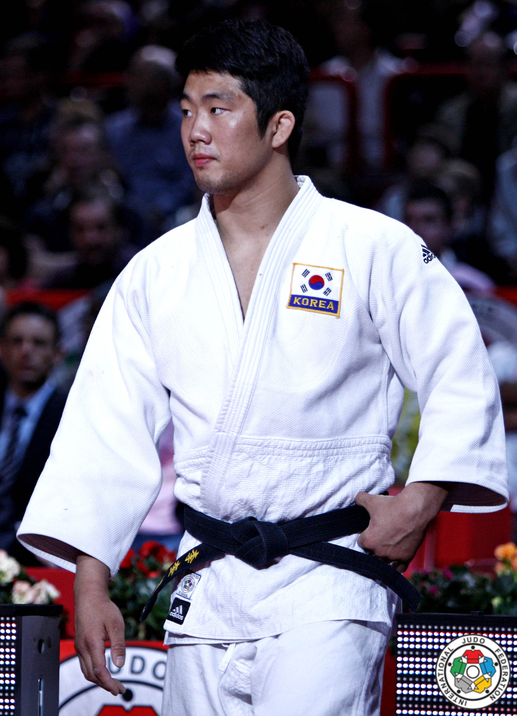 Kyu-Won Lee